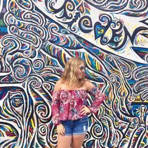 Meet your Posher, Madison